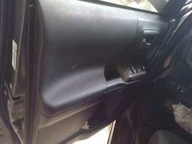 2017 TOYOTA TACOMA, GRAY, CREW CAB, 3.5L, AT, 4WD,   Z26443